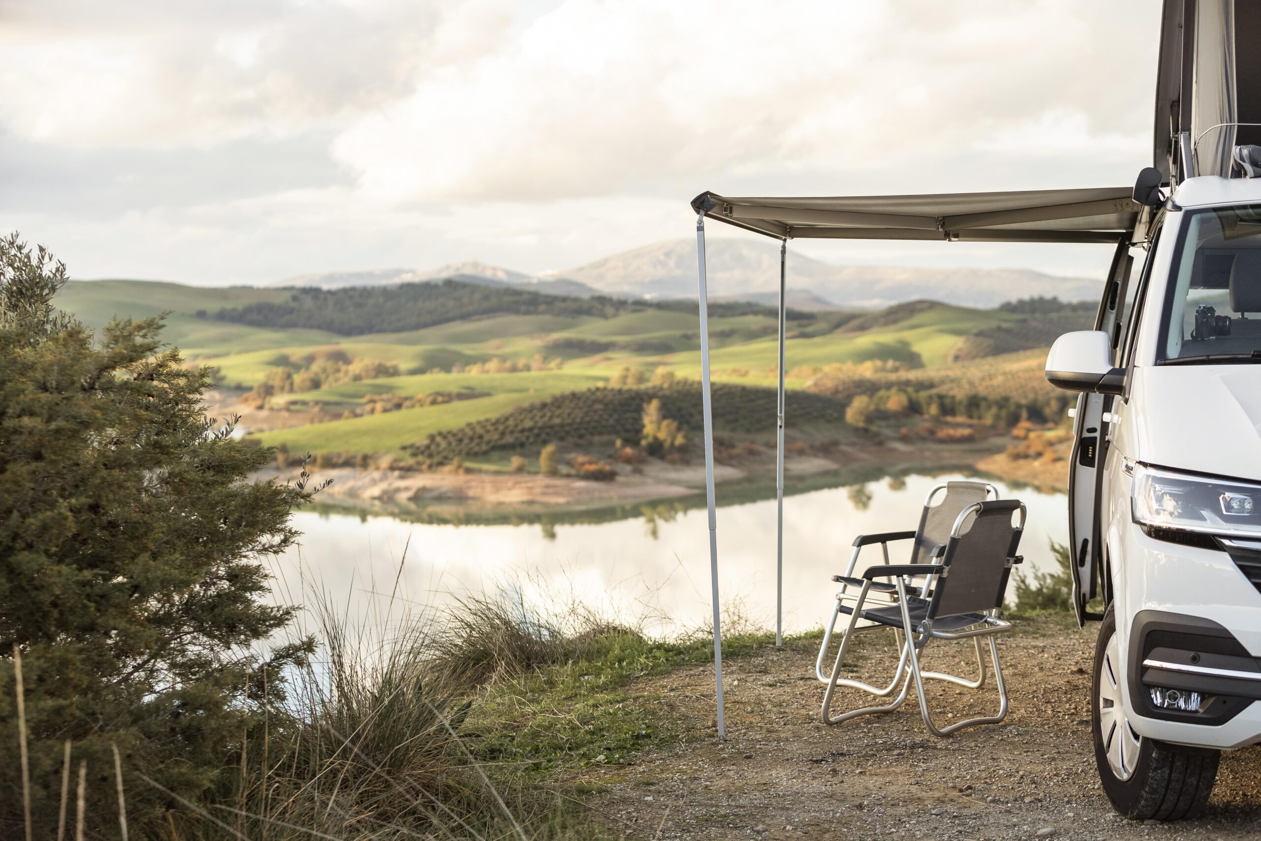 El mundo del camper está viviendo una revolución gracias a las innovaciones tecnológicas que están transformando la experiencia de viajar en camper.